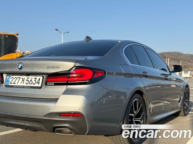 BMW 5시리즈 (G30) 530i M Sport, 2023 8