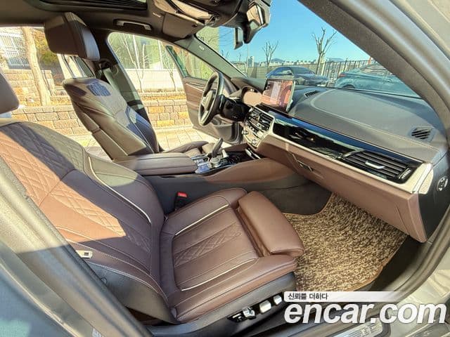 BMW 5시리즈 (G30) 530i M Sport, 2023 18