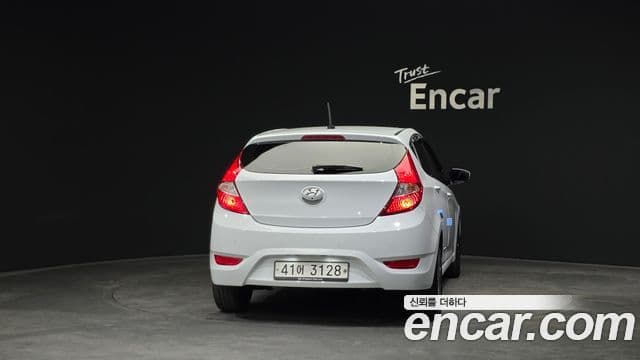Hyundai Accent(новый кузов / новое поколение) Modern, 2019 4