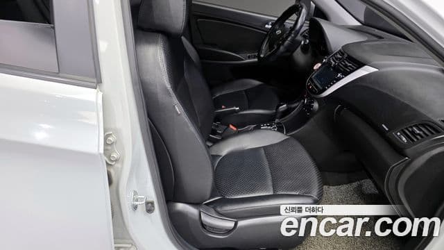 Hyundai Accent(новый кузов / новое поколение) Modern, 2019 12