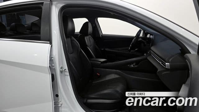 Hyundai Avante (CN7) Inspiration, 2021 10