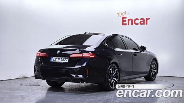 BMW 5시리즈 (G60) 530i xDrive M Sport, 2025 2