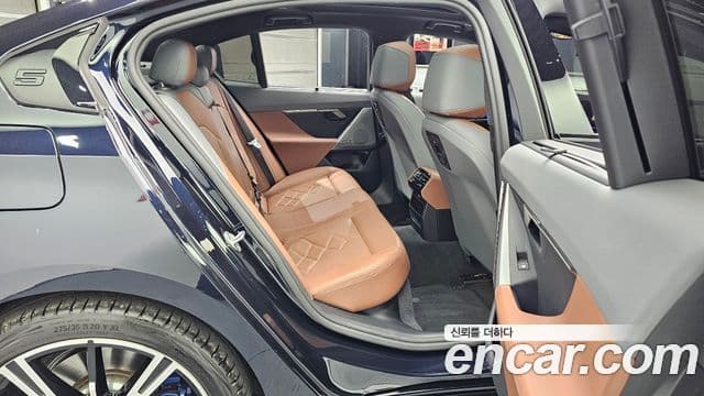 BMW 5시리즈 (G60) 530i xDrive M Sport, 2025 12