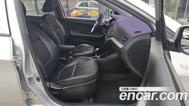 Kia The / новый New Morning Deluxe, 2016 10