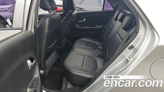 Kia The / новый New Morning Deluxe, 2016 12