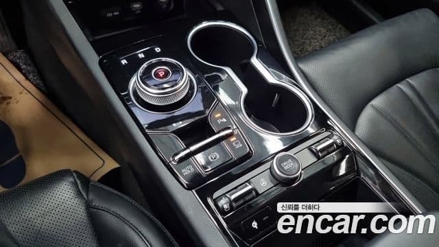 Kia K5 3세대 Signature, 2021 16