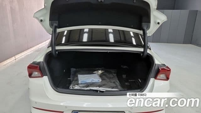 Kia K5 3세대 Signature, 2021 18