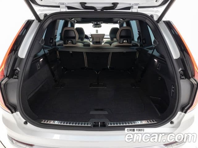 Volvo XC90 2세대 B6 Ultra Bright, 2026 17