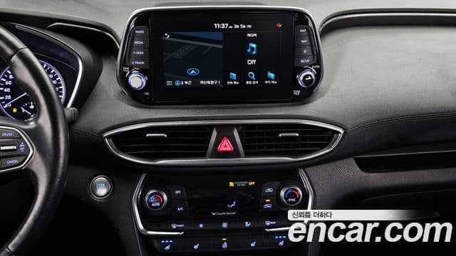 Hyundai Santa Fe TM Exclusive, 2020 14