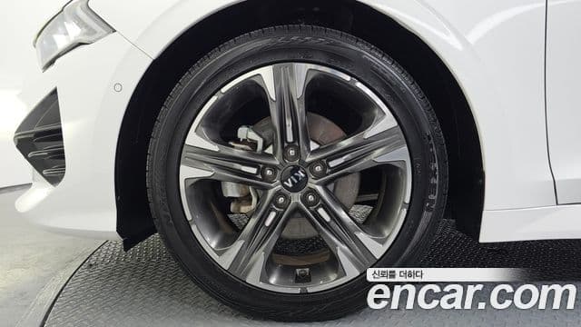 Kia K5 3세대 Signature, 2021 все фото