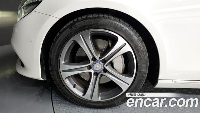 Mercedes-Benz E-класс W213 Avantgarde, 2017 все фото