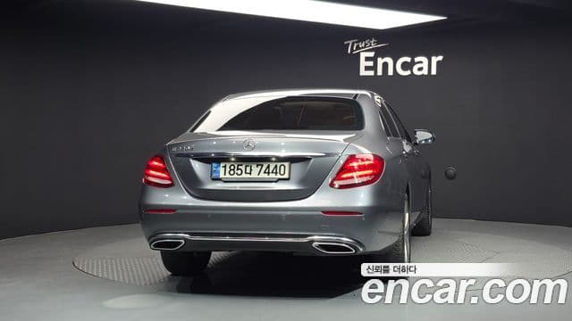 Mercedes-Benz E-класс W213 Avantgarde, 2019 4