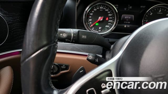 Mercedes-Benz E-класс W213 Avantgarde, 2019 17