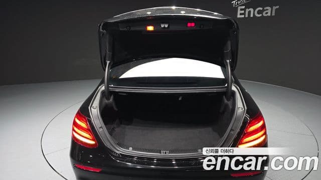 Mercedes-Benz E-класс W213 AMG Line, 2020 20