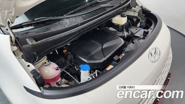 Hyundai Staria Modern, 2023 6