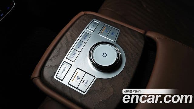 Genesis G80 (RG3) бензин 2.5 турбо 2WD, 2023 17