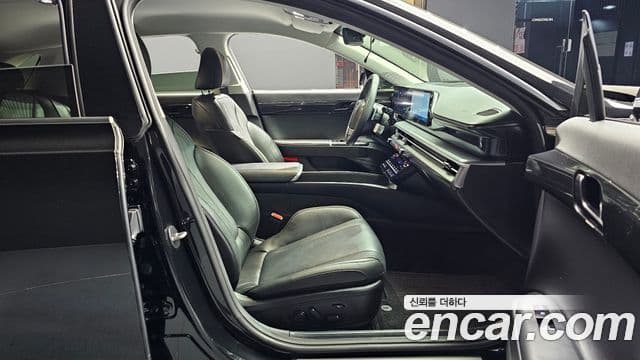 Hyundai Grandeur (GN7) Exclusive, 2023 10