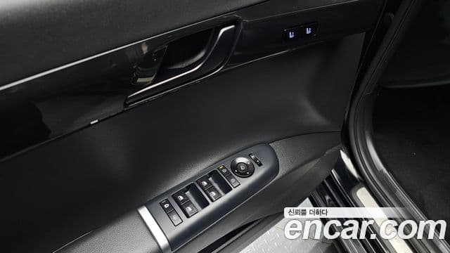 Hyundai Grandeur (GN7) Exclusive, 2023 16