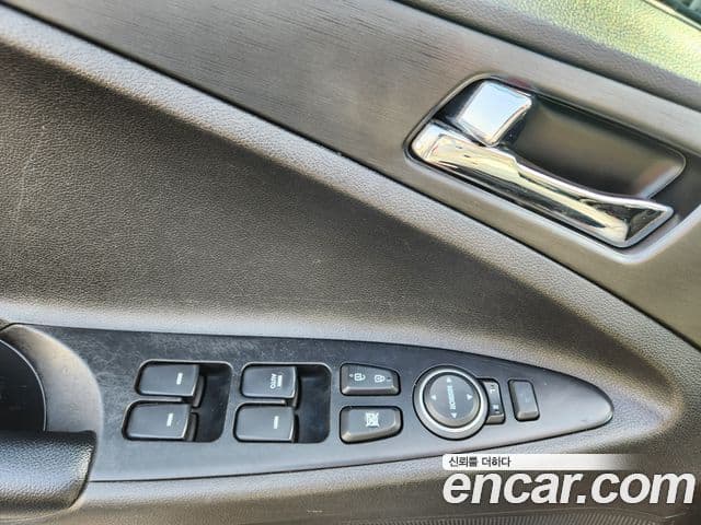 Hyundai Sonata The / новый 브릴리언트 Premium, 2013 13