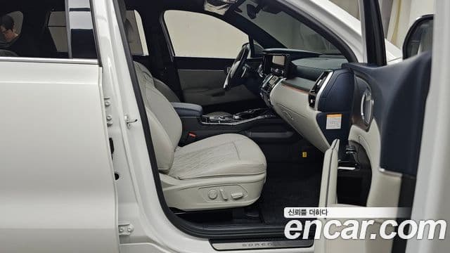 Kia Sorento 4세대 Signature, 2023 11