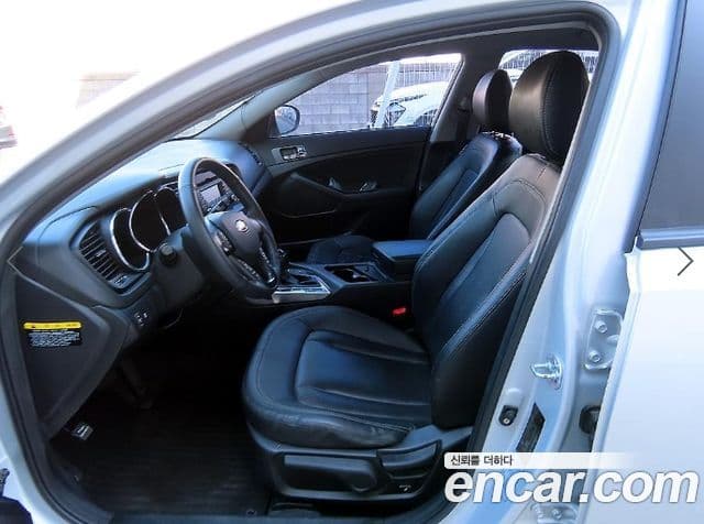 Kia K5 2.0 Deluxe, 2011 все фото