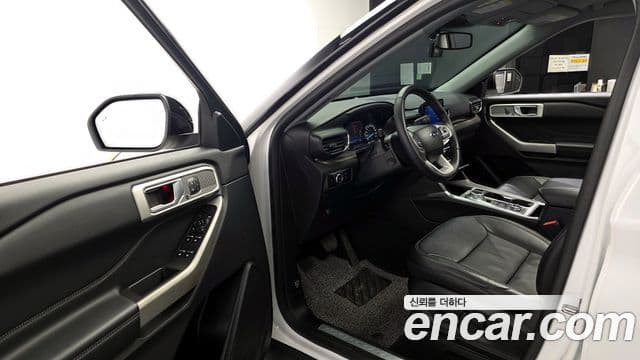 Ford Explorer 6세대 2.3 Limited 4WD, 2023 10