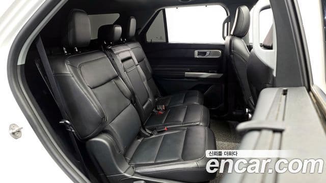Ford Explorer 6세대 2.3 Limited 4WD, 2023 12
