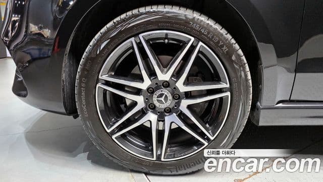 Mercedes-Benz V-класс W447, 2023 все фото