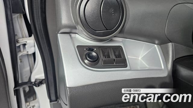 Chevrolet(GM대우) Spark Stripe Edition, 2012 19