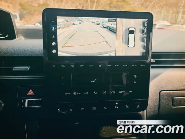 Hyundai Staria Modern, 2023 16