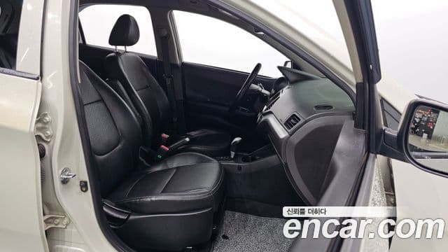 Kia All New Morning Luxury, 2013 11