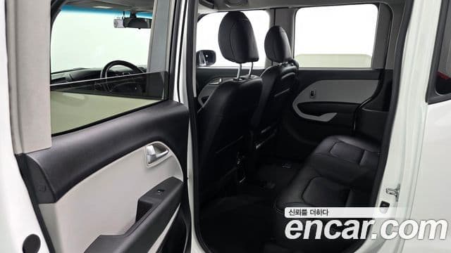 Kia Ray Luxury, 2017 12