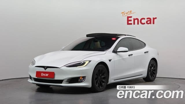 Tesla модель S, 2017 1