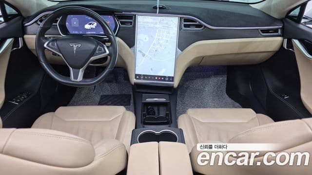 Tesla модель S, 2017 7