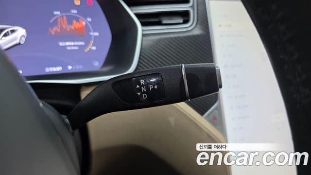 Tesla модель S, 2017 9