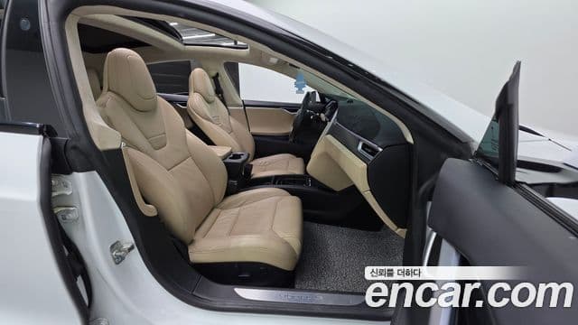 Tesla модель S, 2017 10