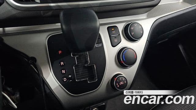 Kia The / новый New Ray люксовая версия, 2018 9