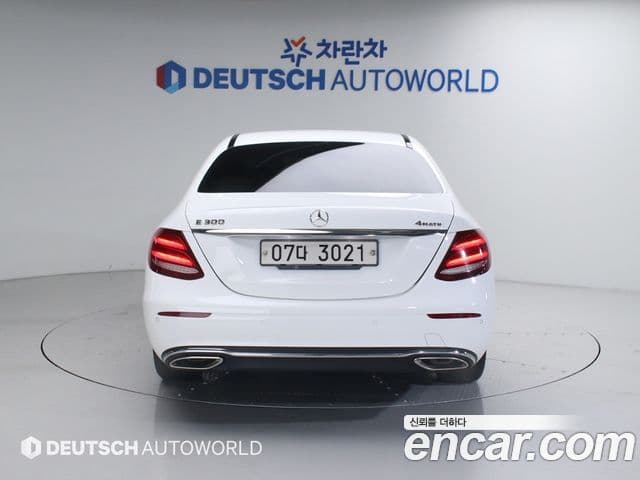 Mercedes-Benz E-класс W213 Avantgarde, 2017 4