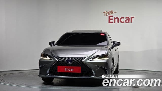 Lexus ES300h 7세대 Luxury Plus, 2019 3