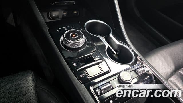 Kia K5 3세대 Signature, 2022 9