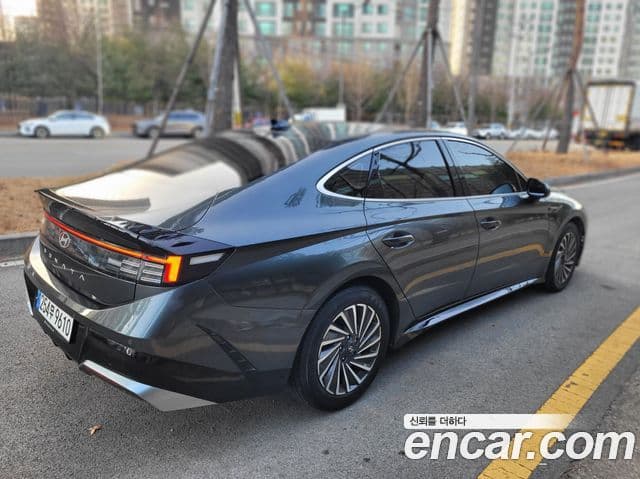 Hyundai Sonata D Edge гибрид(DN8) Exclusive, 2024 4