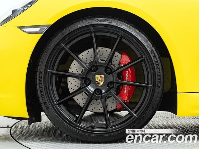 Porsche 718 Boxster 4.0 GTS, 2024 все фото