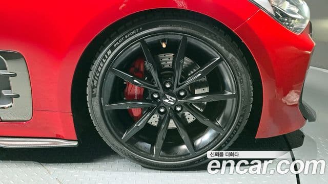 Kia 스팅어 GT, 2019 все фото