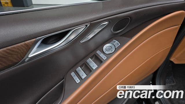 Genesis G80 (RG3) бензин 2.5 турбо AWD, 2021 17