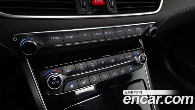 Hyundai Grandeur IG Premium, 2019 16