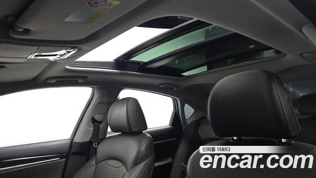 Hyundai Grandeur IG Premium, 2019 18