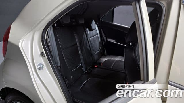 Kia The / новый New Morning Luxury, 2016 12