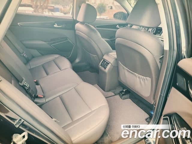 Kia All New K7 гибрид Special, 2018 9