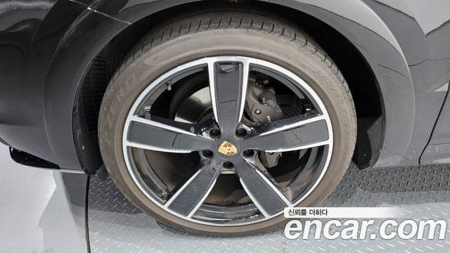 Porsche Cayenne (PO536) 3.0 Platinum Edition, 2023 все фото