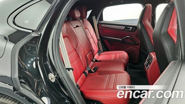Porsche Cayenne (PO536) 3.0 Platinum Edition, 2023 12